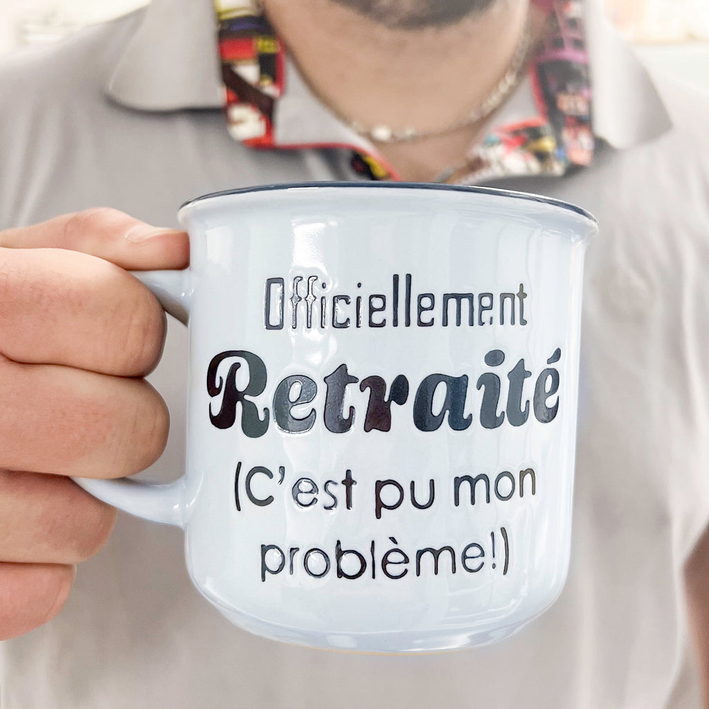 Tasse vintage - Officiellement retraité