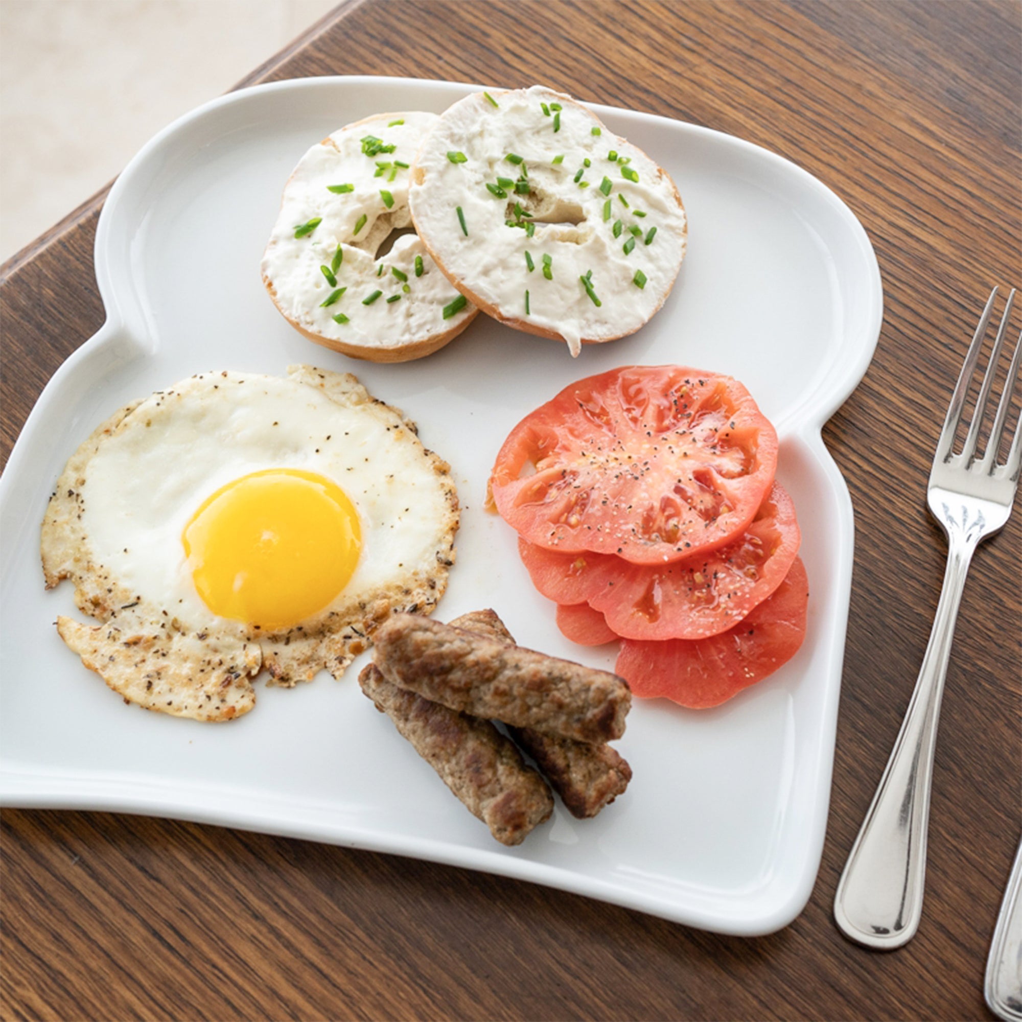 Assiette en forme de pain