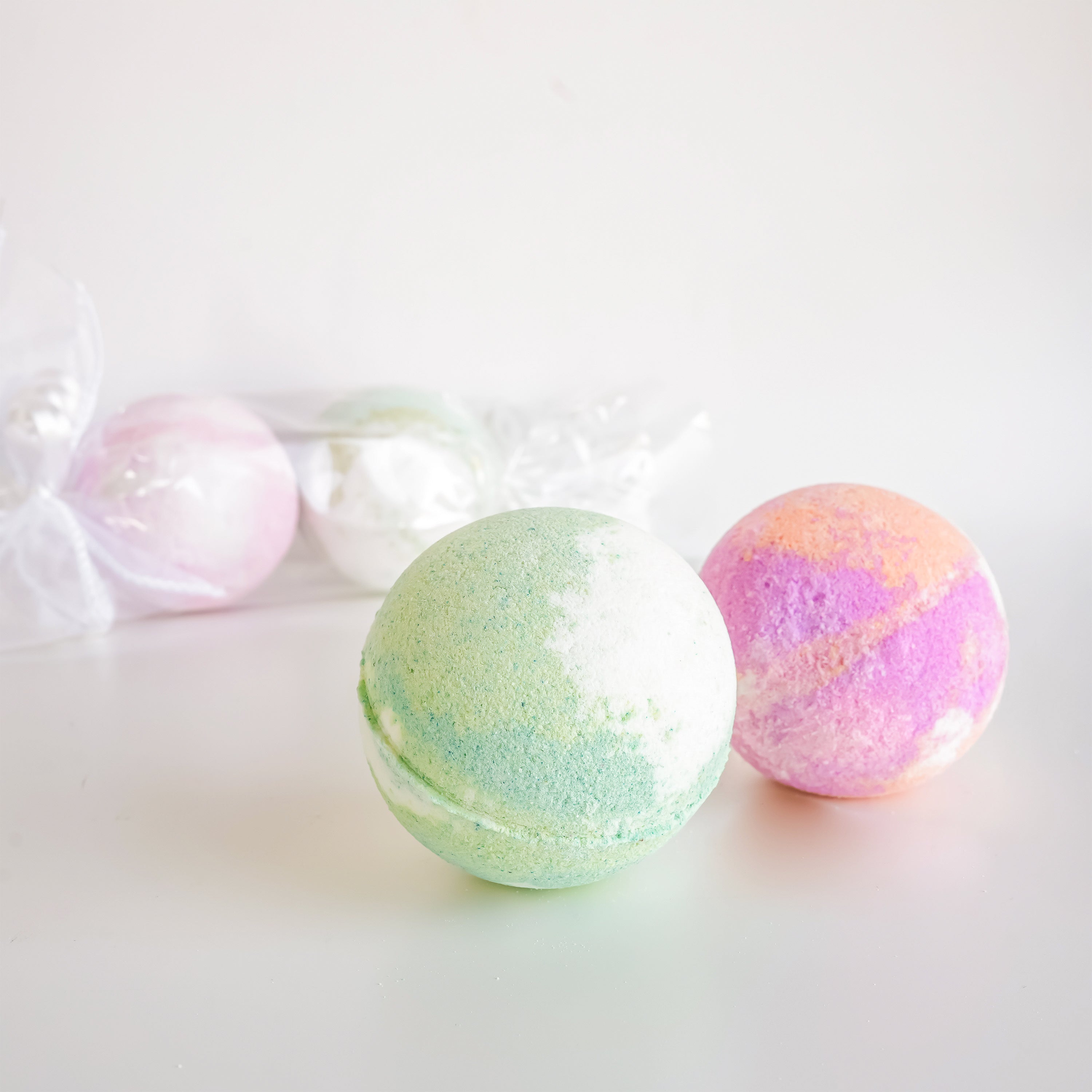 Bonbon bombes de bain - Thé blanc poire & hibiscus goyave